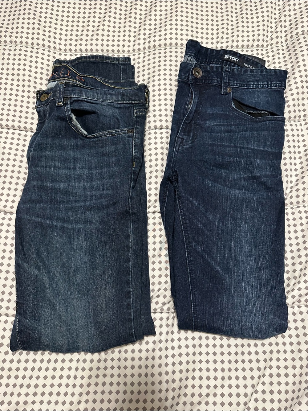 Two 32x34 Jeans Urban Pipeline Max Flex Slim and Seven7 Super Slim